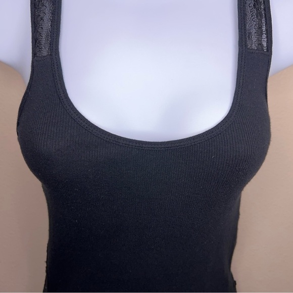 Small American Eagle Outfitters Black Lace Tank Top Stretch Fitted Goth - Picture 3 of 13